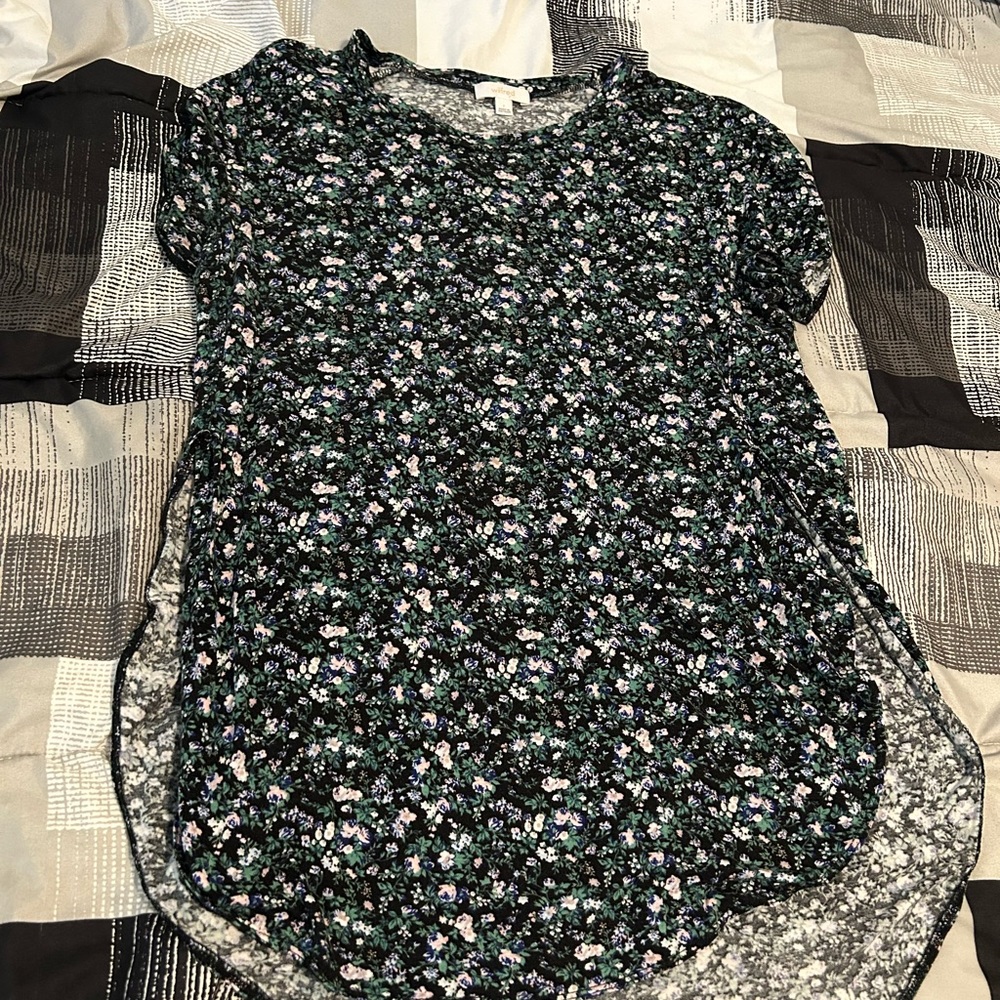 Wilfred Floral Short Sleeve Tee - Black and Green